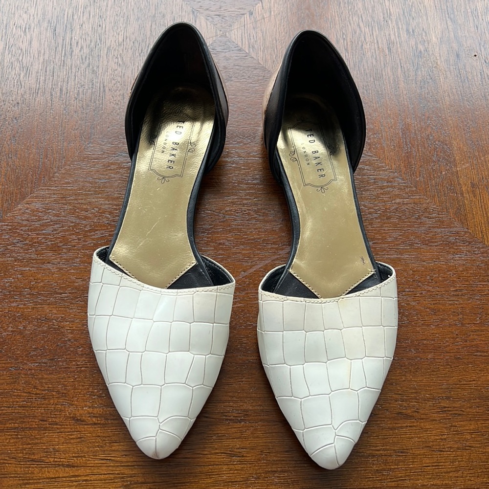 Ted baker size 6 flats